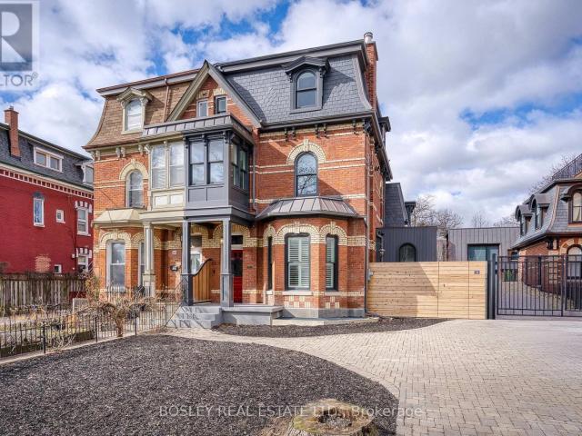 Apartment for rent in Woburn, Ontario