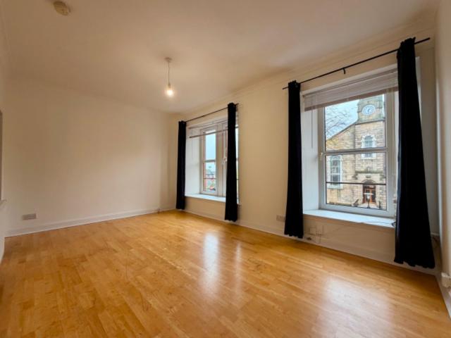 Flat for rent in Orbiston, Bellshill