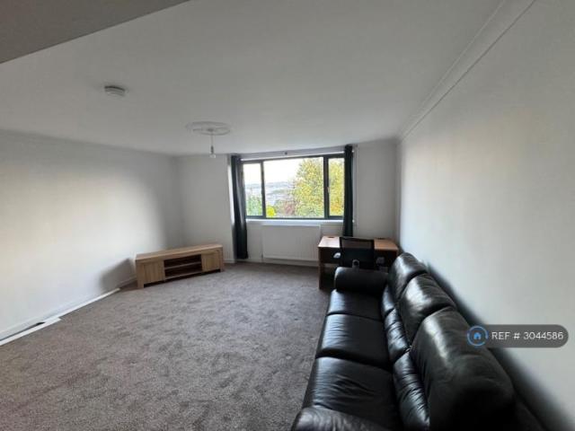 Flat for rent in Newmills, Fife