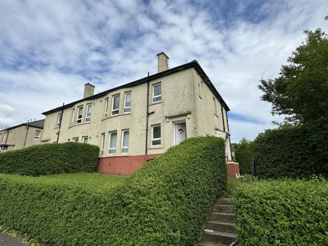 Flat for rent in Drumoyne, Scotland