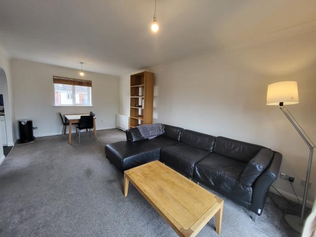 Flat for rent in Hulme, Georgia