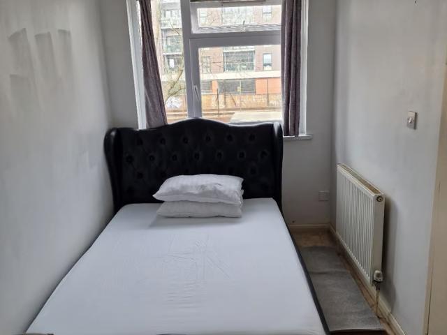 Flat for rent in Old Ford, Bow