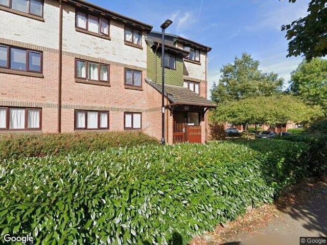 Flat for rent in Carterhatch, Greater London
