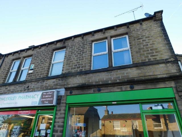 Flat for rent in Cowlersley, West Yorkshire