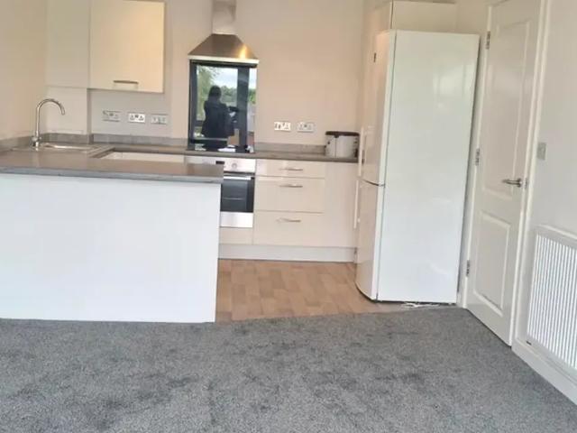 Flat for rent in Broadheath, Trafford Park