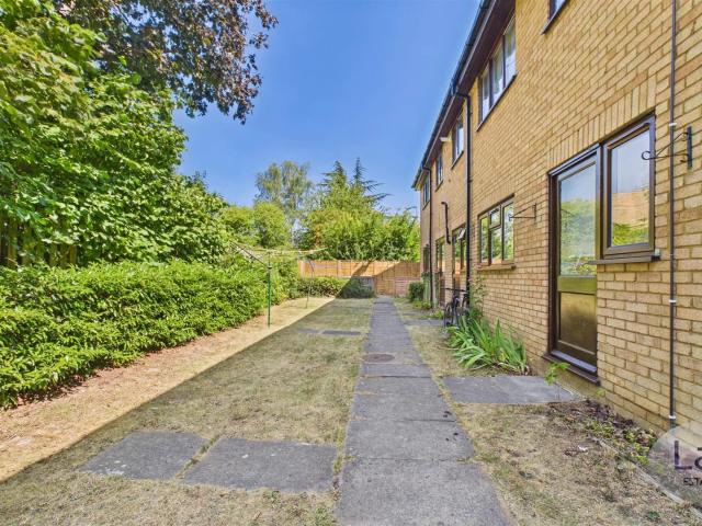 Flat for rent in Cheshunt, Broxbourne