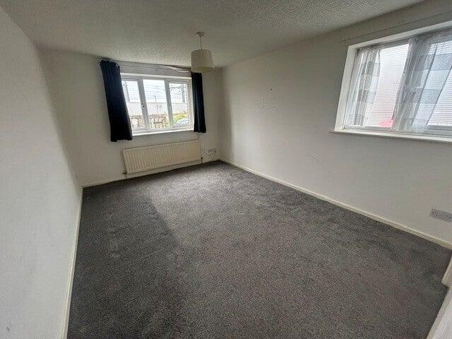 Flat for rent in Claremont, Blackpool