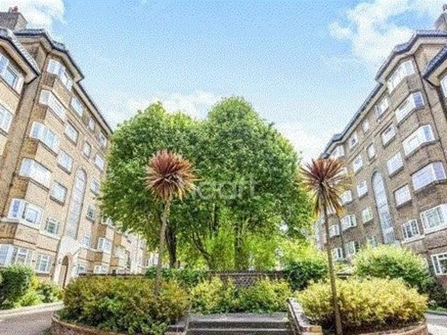 Flat for rent in London Borough of Lambeth, Greater London