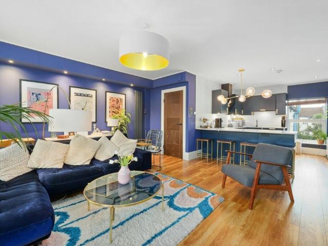 Flat for rent in Higham Hill, Greater London