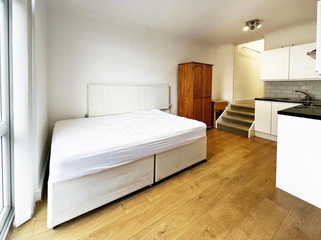 Flat for rent in London Borough of Camden, Greater London