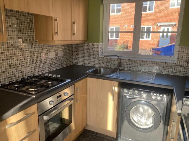 Flat for rent in Nangreaves, Wales
