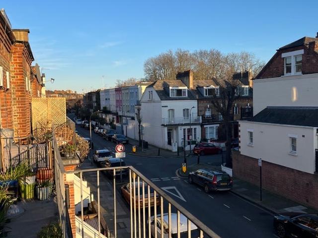 Flat for rent in Hammersmith, Greater London
