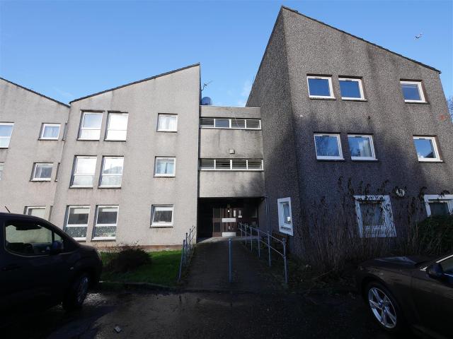 Flat for rent in Barleybank, Lenzie