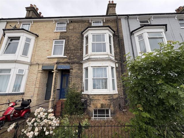 Flat for rent in Eastbridge, Suffolk