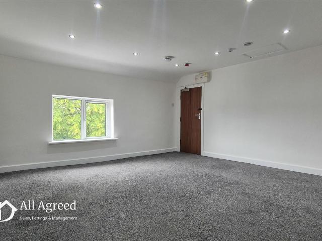 Flat for rent in Heanor and Loscoe CP, Kedleston