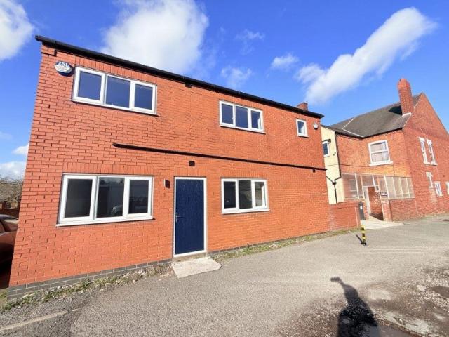 Flat for rent in Elmton, East Midlands