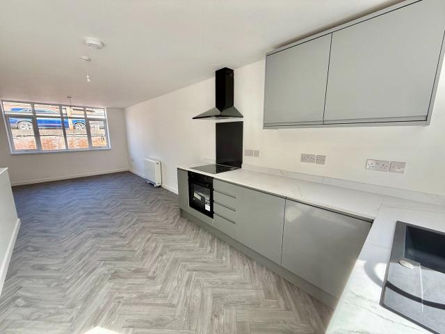Flat for rent in Potters Corner, East Midlands