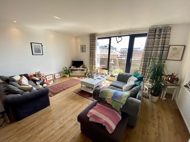 Flat for rent in Maidenhead
