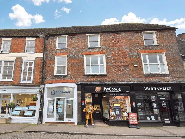 Flat for rent in Enborne, West Berkshire