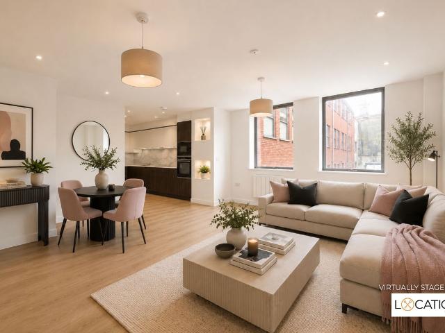 Flat for rent in Lakeside, Rodbourne