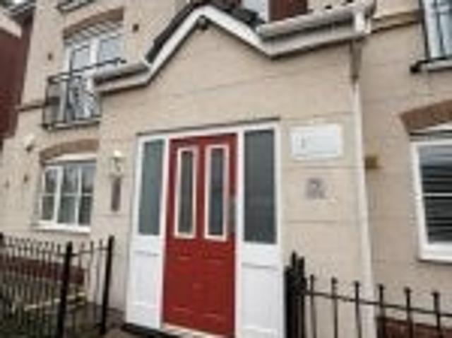 Flat for rent in Vauxhall, Liverpool
