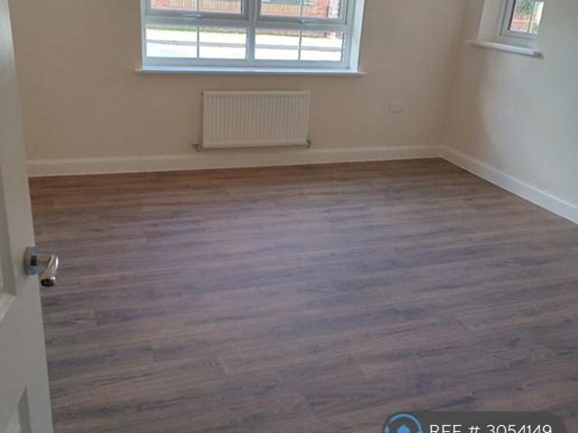 Flat for rent in Dudley Wood, Dudley