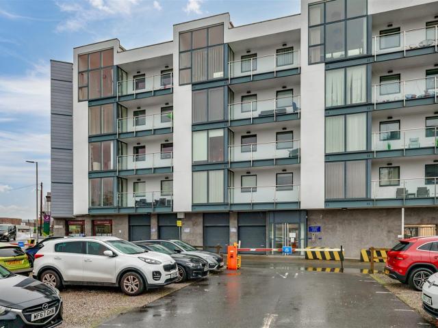 Flat for rent in Barbican, Plymouth
