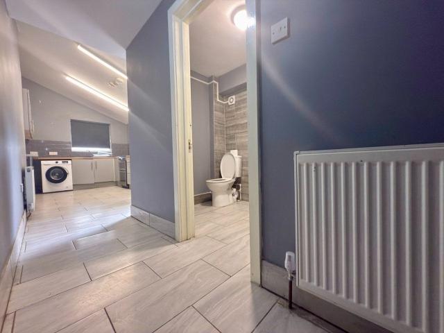 Flat for rent in Pendine, Pendine