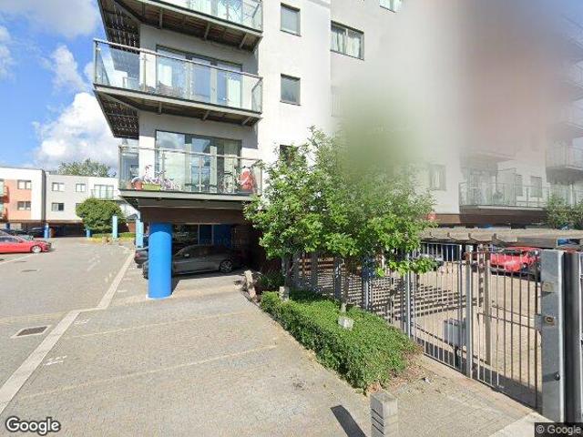 Flat for rent in Charlton Riverside, Greater London