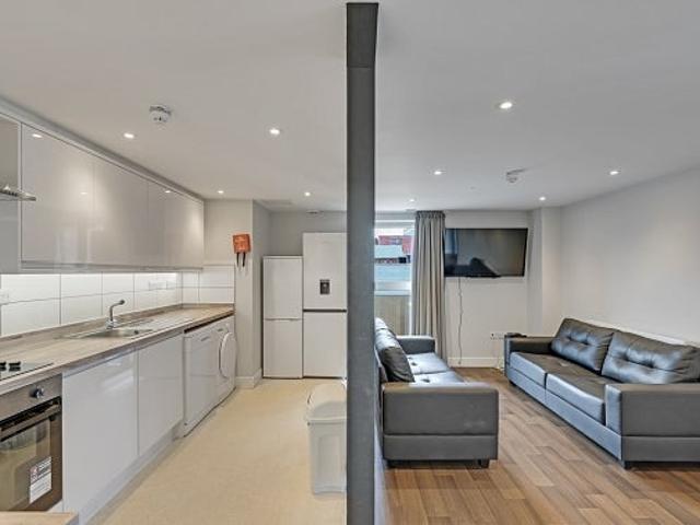 Flat for rent in City Centre, South Yorkshire