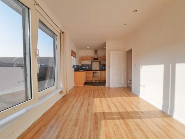 Flat for rent in Key Street, Suffolk