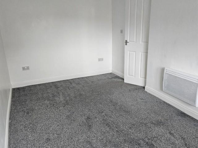 Flat for rent in Blackpool, Isle Of Man