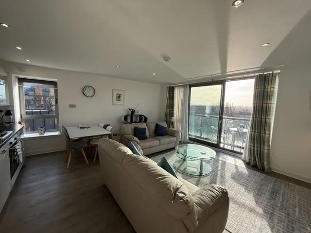 Flat for rent in Laurieston, Gorbals