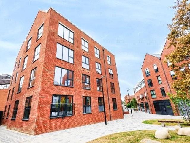 Flat for rent in Newbury Wharf, Newbury