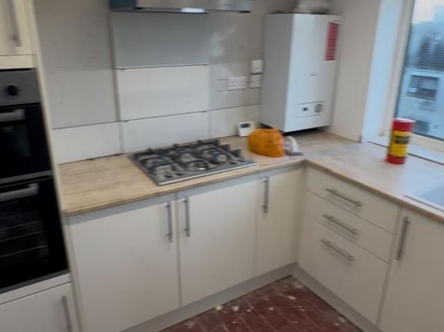 Flat for rent in Brownsburn, Chapelhall