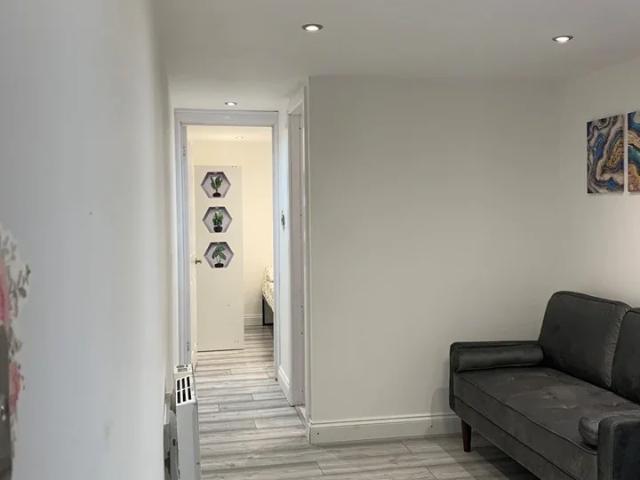 Flat for rent in Langley, Slough
