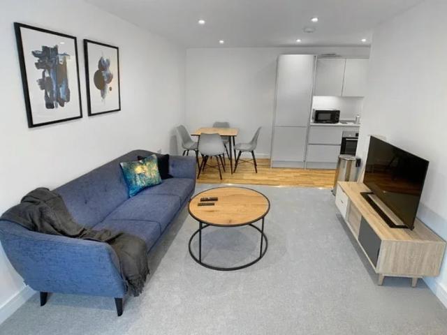 Flat for rent in Eton