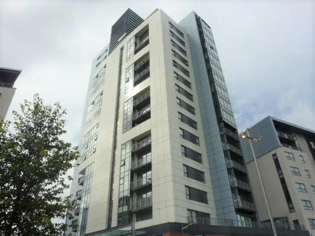 Flat for rent in Thornwood, Govan