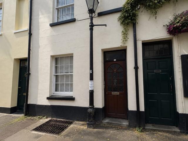 Flat for rent in St Leonards, Watergate