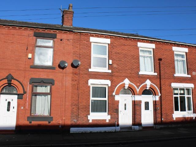 Flat for rent in Hurst, Greenheys