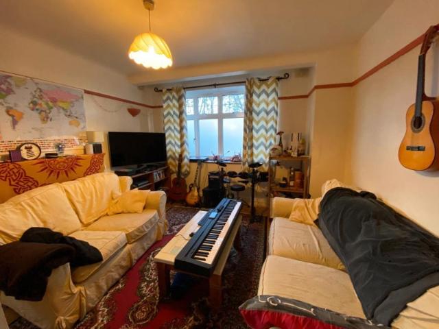 Flat for rent in London Borough of Brent, Greater London