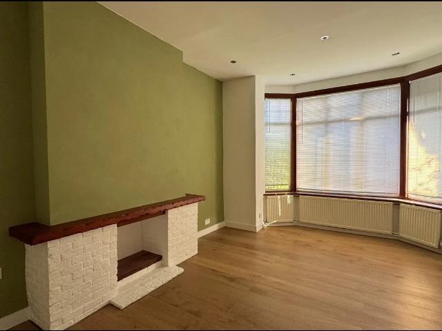 Flat for rent in London Borough of Merton, Mitcham