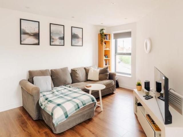 Flat for rent in Lockleaze, Bristol