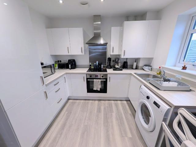 Flat for rent in Pillgwenlly, Newport
