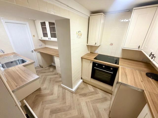 Flat for rent in Bishop Cuthbert, Hart Station