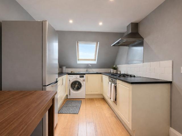 Flat for rent in Old Heath, Fordham Heath