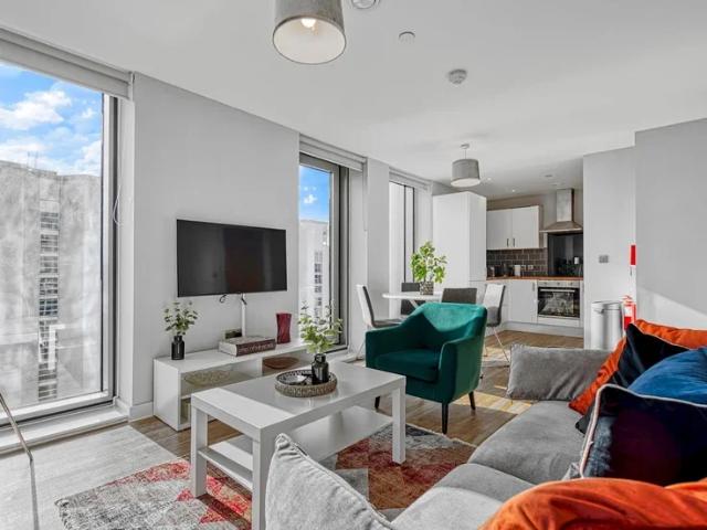 Flat for rent in Salford Quays, Salford