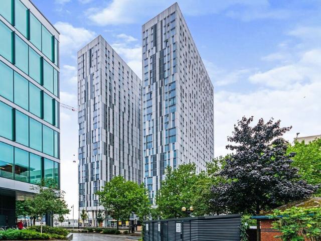 Flat for rent in MediaCityUK, Salford
