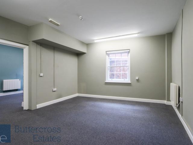 Flat for rent in Alverton, East Midlands
