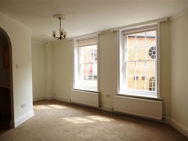 Flat for rent in Firepool, Rumwell